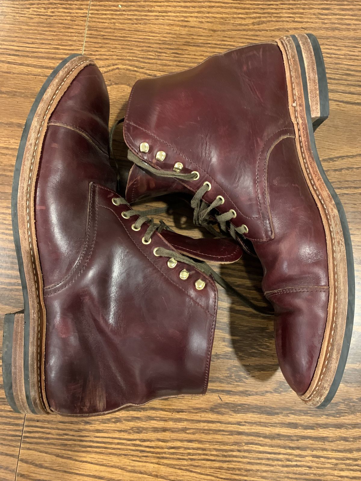 Photo by patinathunderdome on April 6, 2022 of the Oak Street Bootmakers Lakeshore Boot in Horween Color 8 Chromexcel.