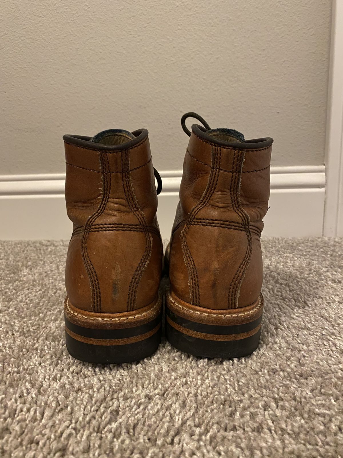 Photo by patinathunderdome on February 6, 2022 of the John Lofgren Monkey Boots in Unknown Material.