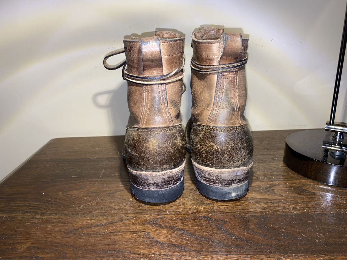 Photo by patinathunderdome on January 1, 2022 of the White's Logger in Horween Cinnamon Waxed Flesh.