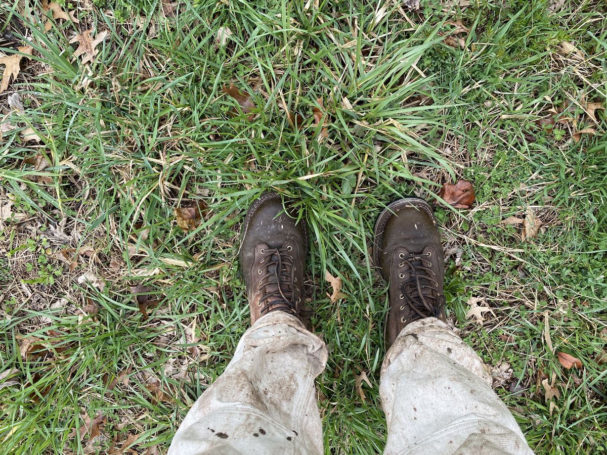 Photo by patinathunderdome on April 4, 2022 of the White's Logger in Horween Cinnamon Waxed Flesh.