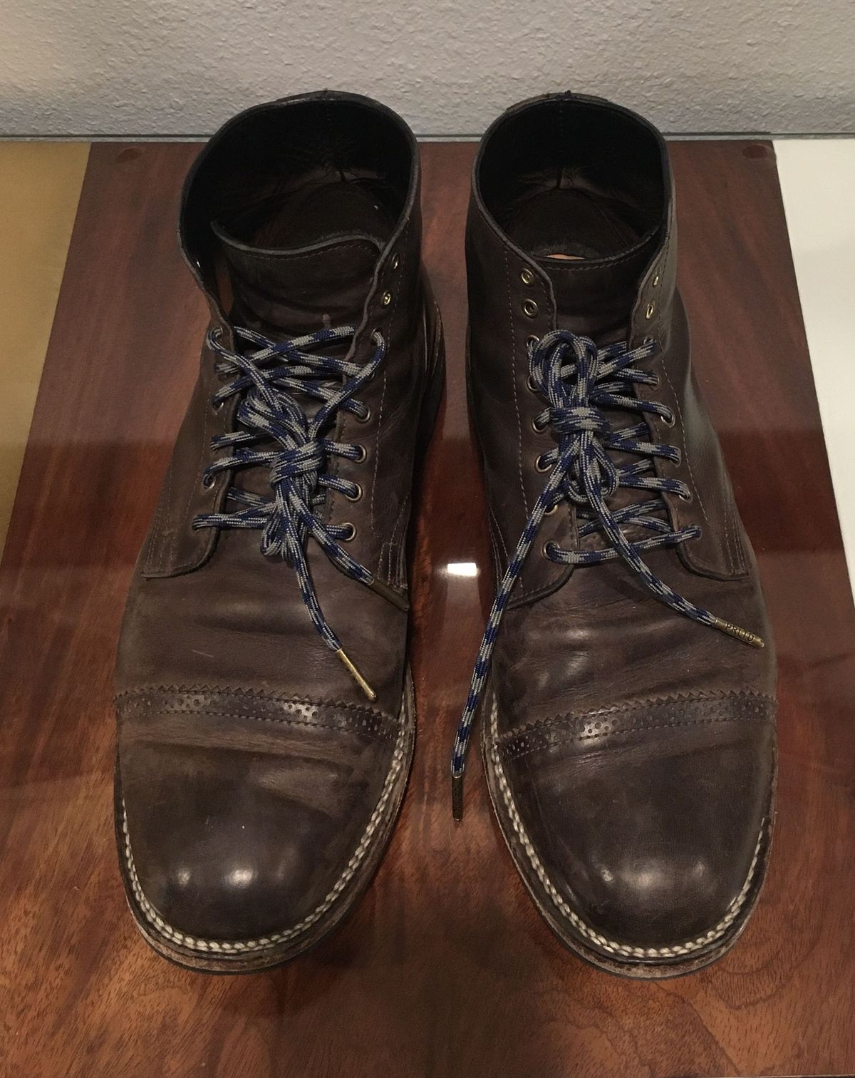 Photo by patinathunderdome on February 6, 2022 of the Viberg Service Boot in Maryam 1071 Port Vitello Calf.