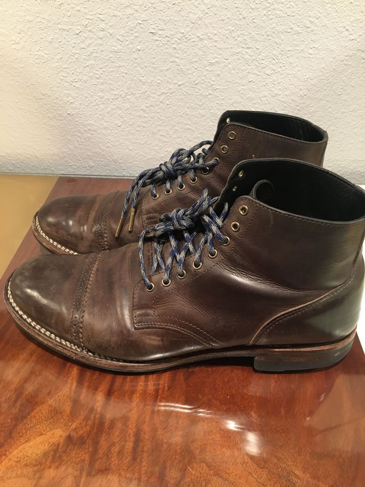 Photo by patinathunderdome on February 6, 2022 of the Viberg Service Boot in Maryam 1071 Port Vitello Calf.