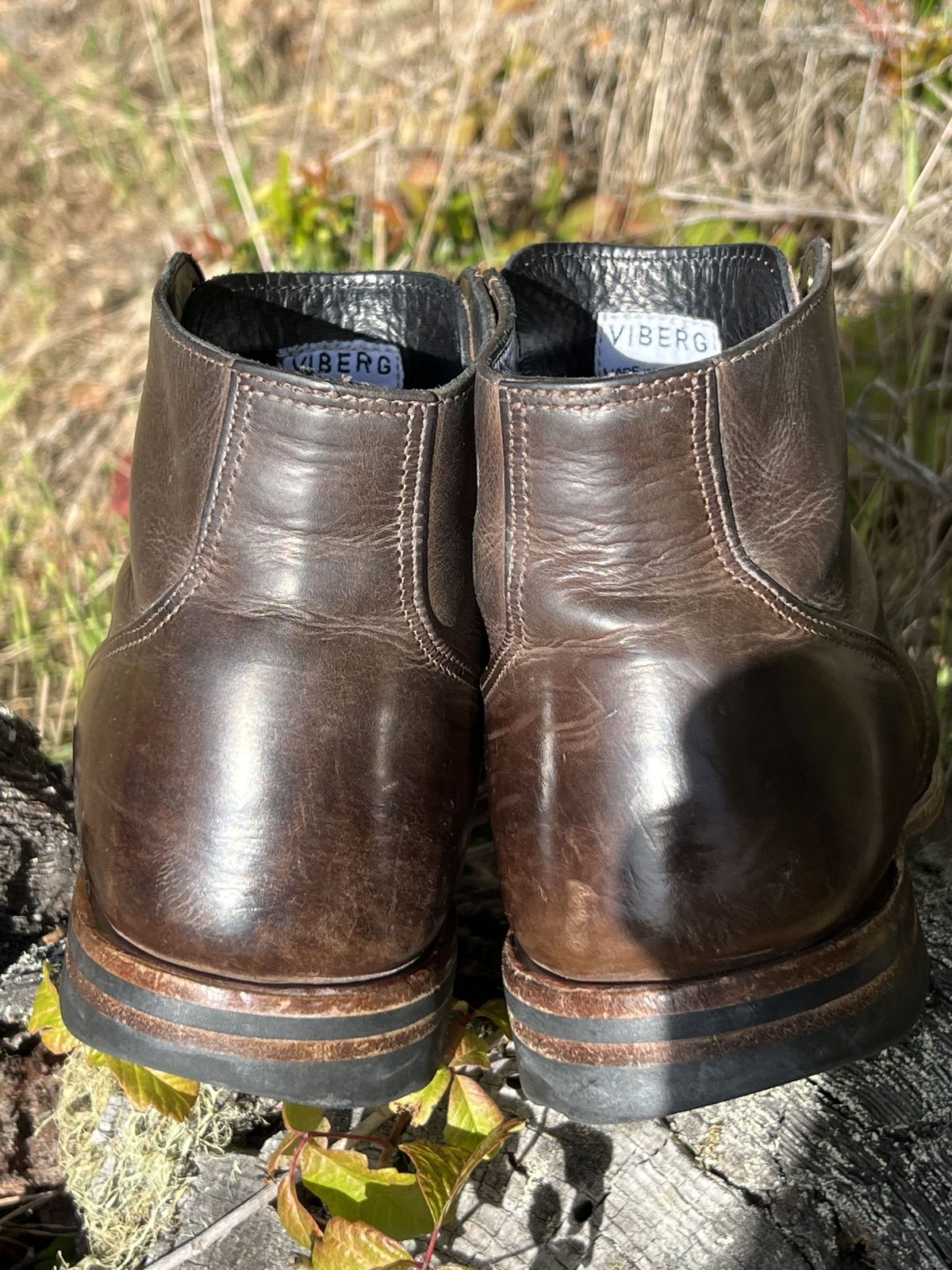 Photo by patinathunderdome on May 6, 2022 of the Viberg Service Boot in Maryam 1071 Port Vitello Calf.