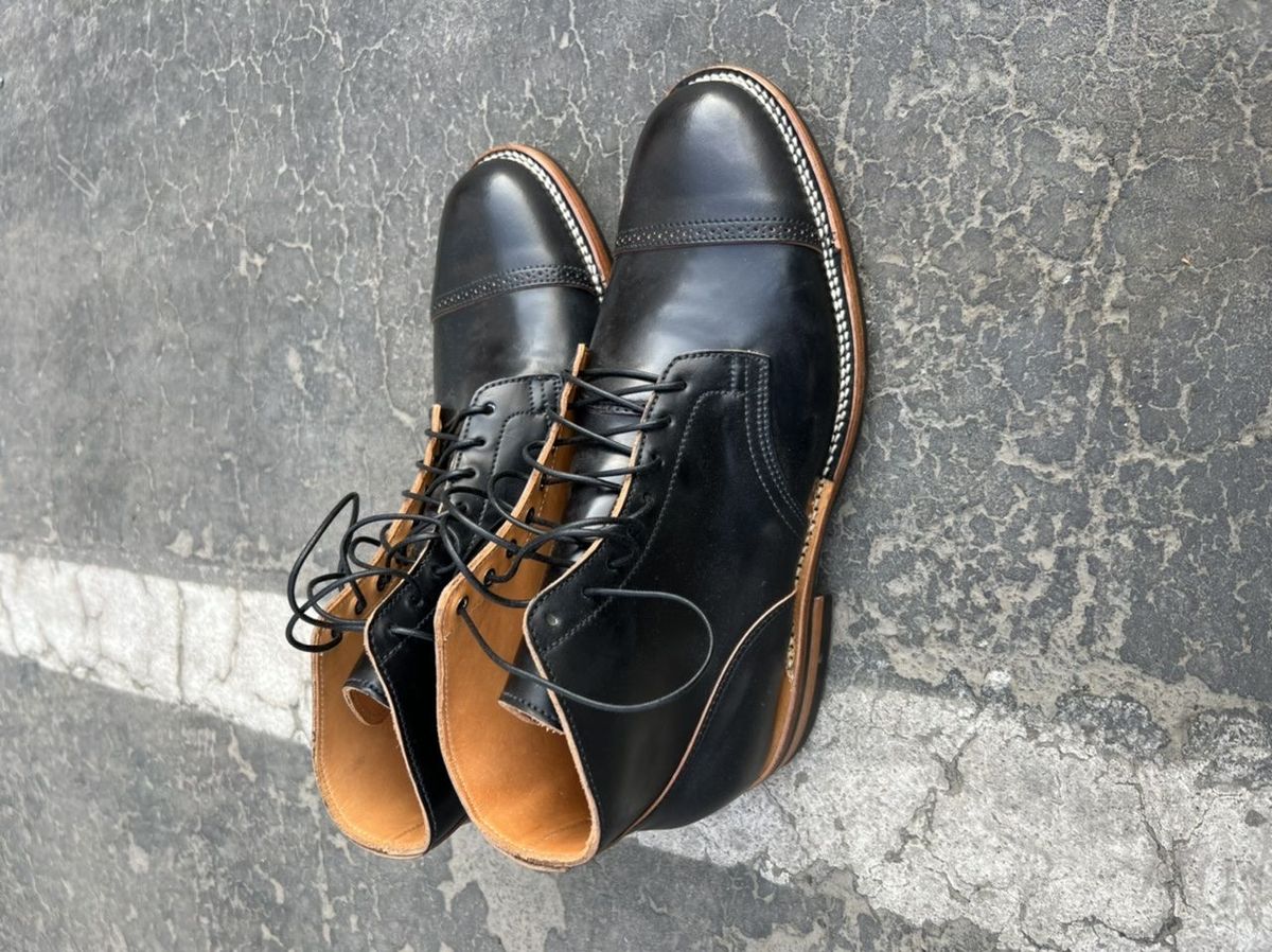 Photo by patinathunderdome on October 2, 2021 of the Viberg Service Boot in Horween Black Shell Cordovan.