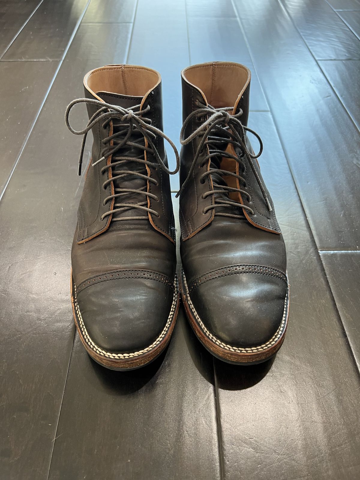 Photo by patinathunderdome on January 4, 2022 of the Viberg Service Boot in Horween Black Shell Cordovan.