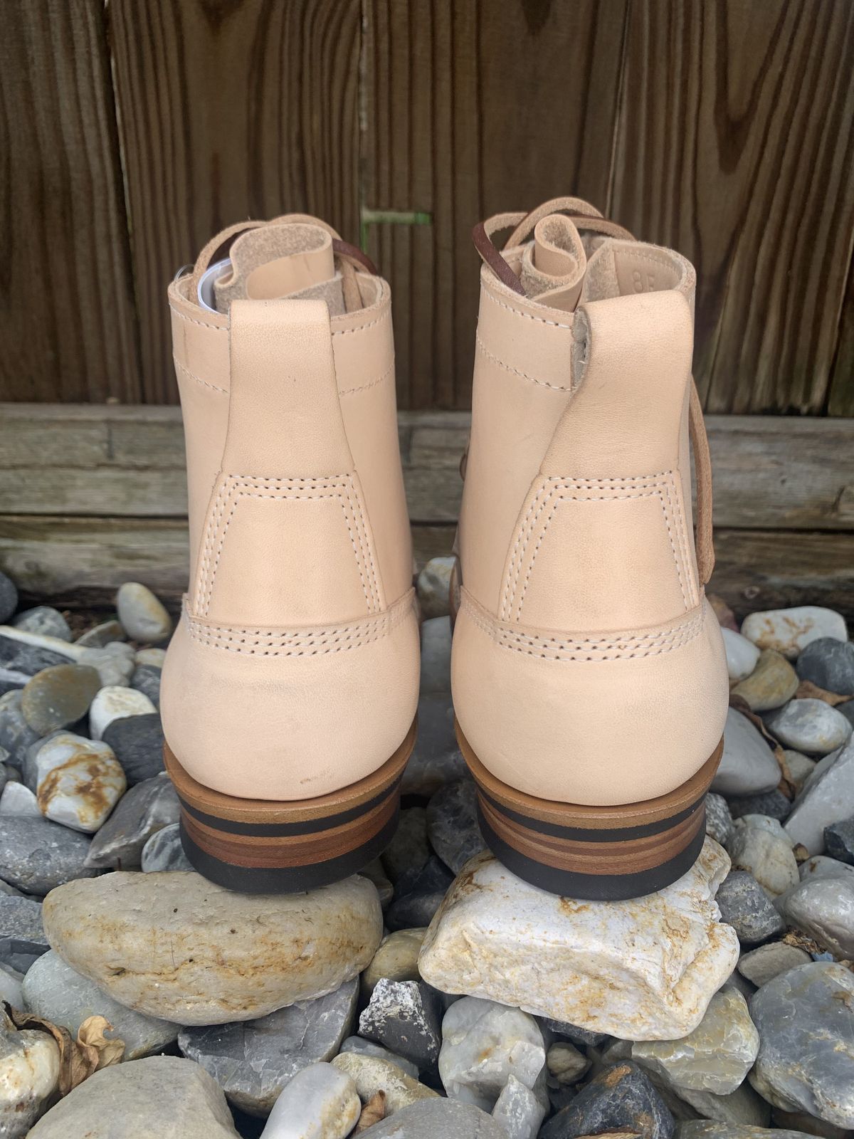 Photo by patinathunderdome on October 1, 2021 of the White's Bounty Hunter in Wickett & Craig Natural Veg Tan.