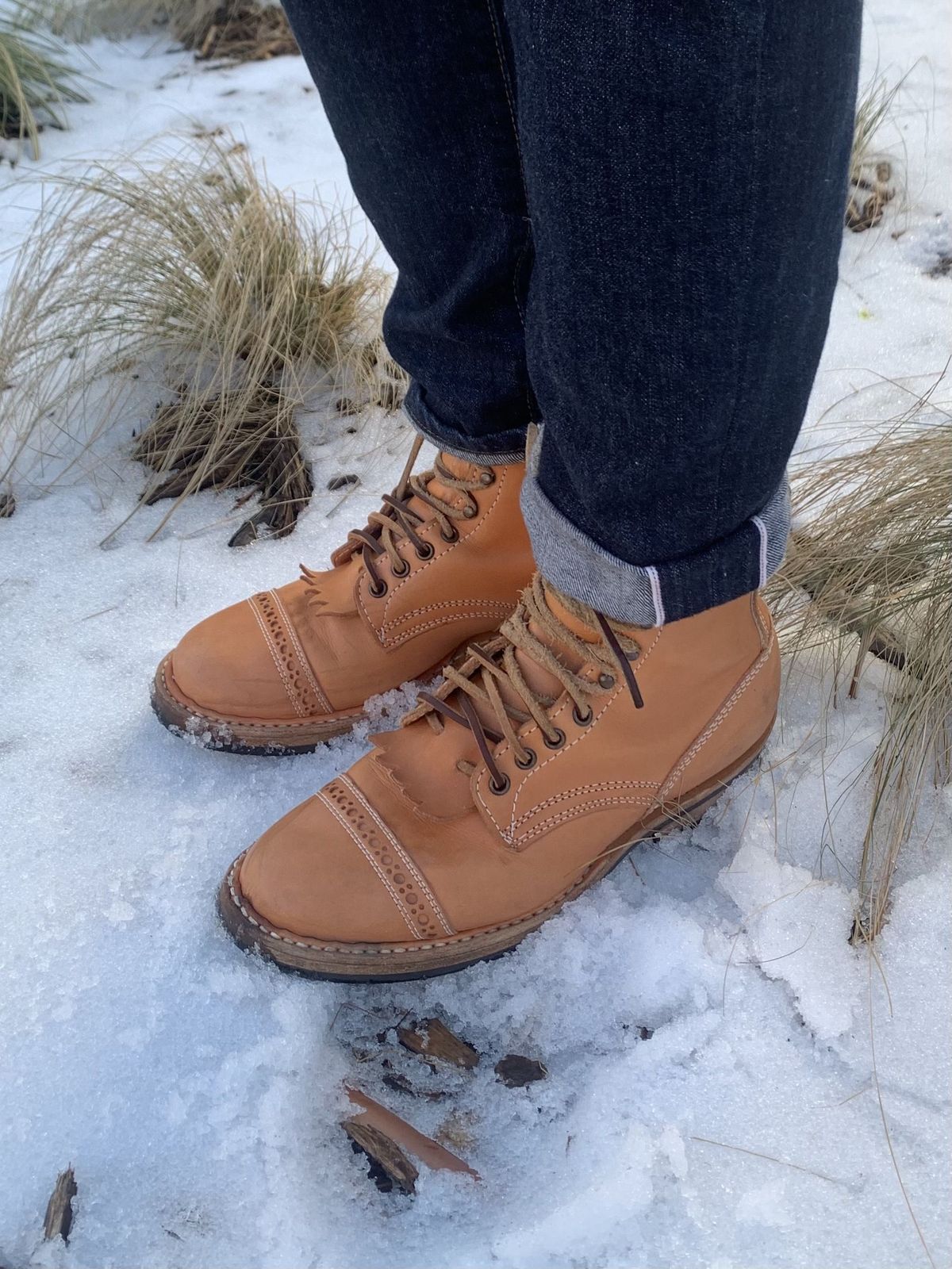Photo by patinathunderdome on February 6, 2022 of the White's Bounty Hunter in Wickett & Craig Natural Veg Tan.