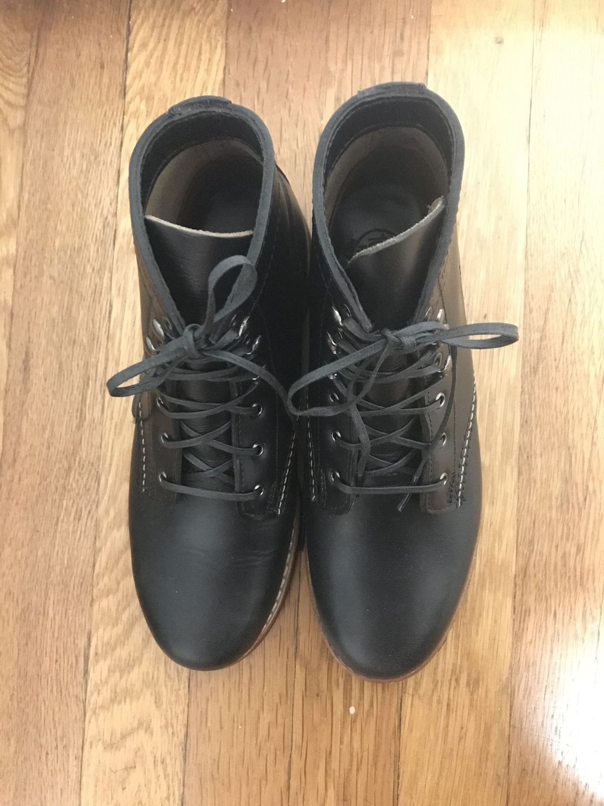 Photo by patinathunderdome on September 30, 2021 of the Wolverine 1000 Mile Plain-Toe Boot in Horween Black Chromexcel.
