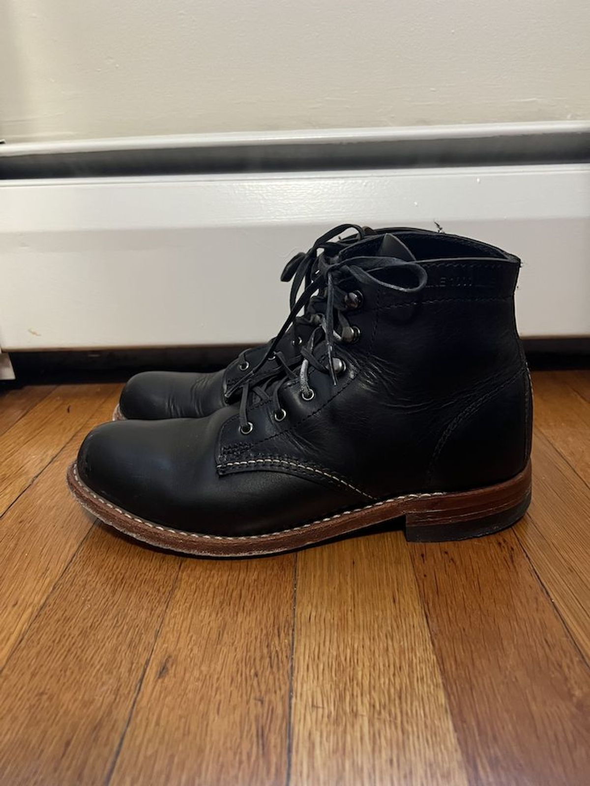 Photo by patinathunderdome on February 4, 2022 of the Wolverine 1000 Mile Plain-Toe Boot in Horween Black Chromexcel.