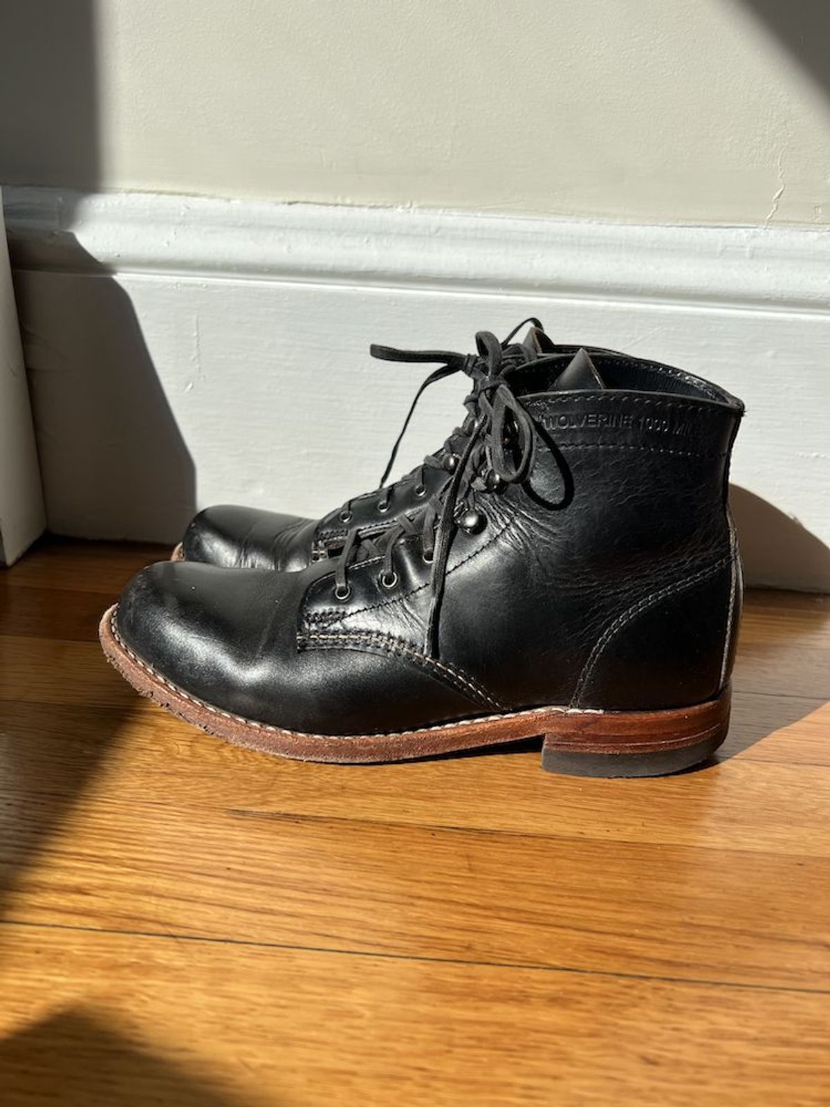 Photo by patinathunderdome on May 5, 2022 of the Wolverine 1000 Mile Plain-Toe Boot in Horween Black Chromexcel.