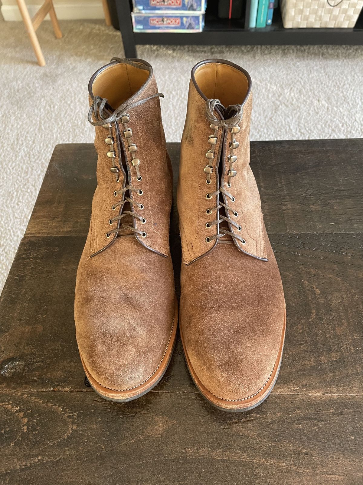 Photo by patinathunderdome on November 1, 2021 of the Viberg Halkett in C.F. Stead Snuff Bison Calf Suede.