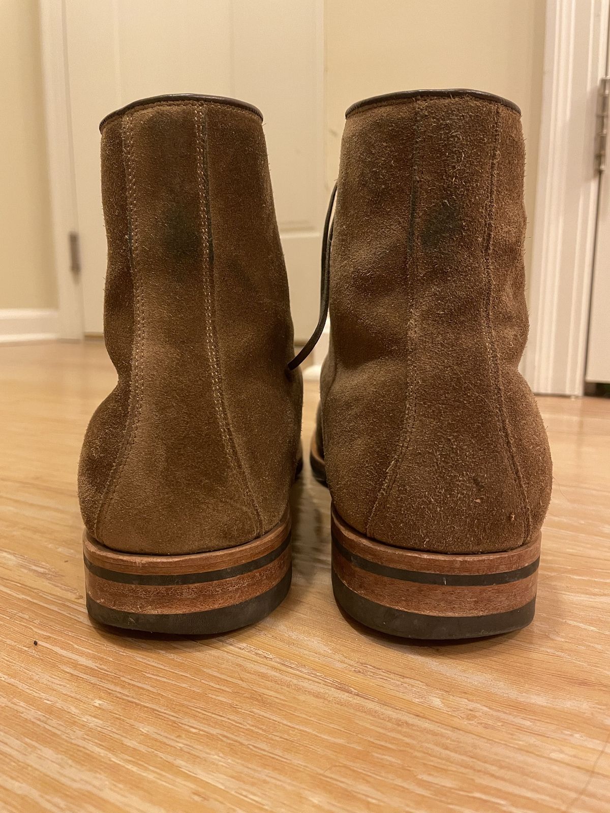 Photo by patinathunderdome on December 4, 2021 of the Viberg Halkett in C.F. Stead Snuff Bison Calf Suede.