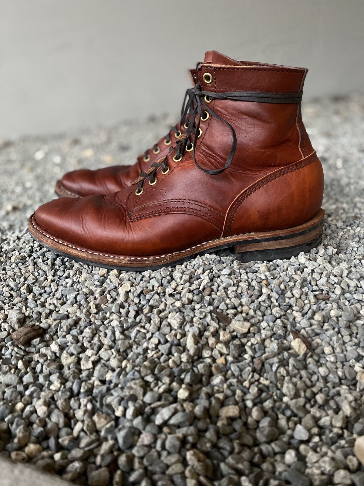 Photo by patinathunderdome on November 2, 2021 of the White's MP-Sherman Plain Toe in Wickett & Craig Red Latigo.