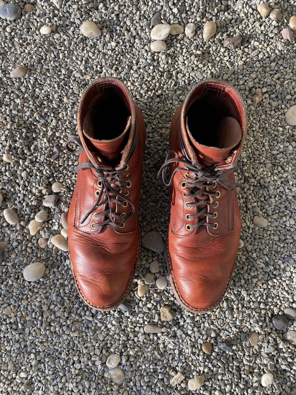 Photo by patinathunderdome on December 2, 2021 of the White's MP-Sherman Plain Toe in Wickett & Craig Red Latigo.