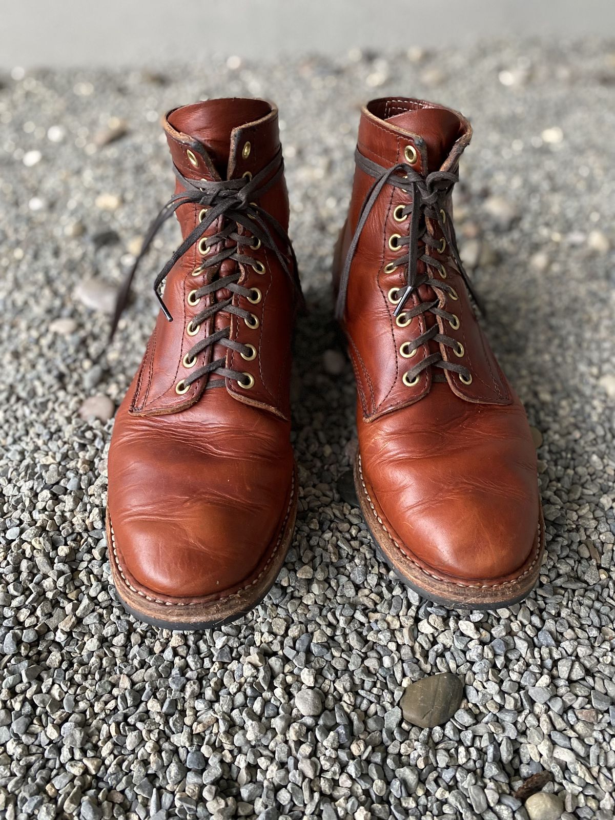 Photo by patinathunderdome on January 3, 2022 of the White's MP-Sherman Plain Toe in Wickett & Craig Red Latigo.