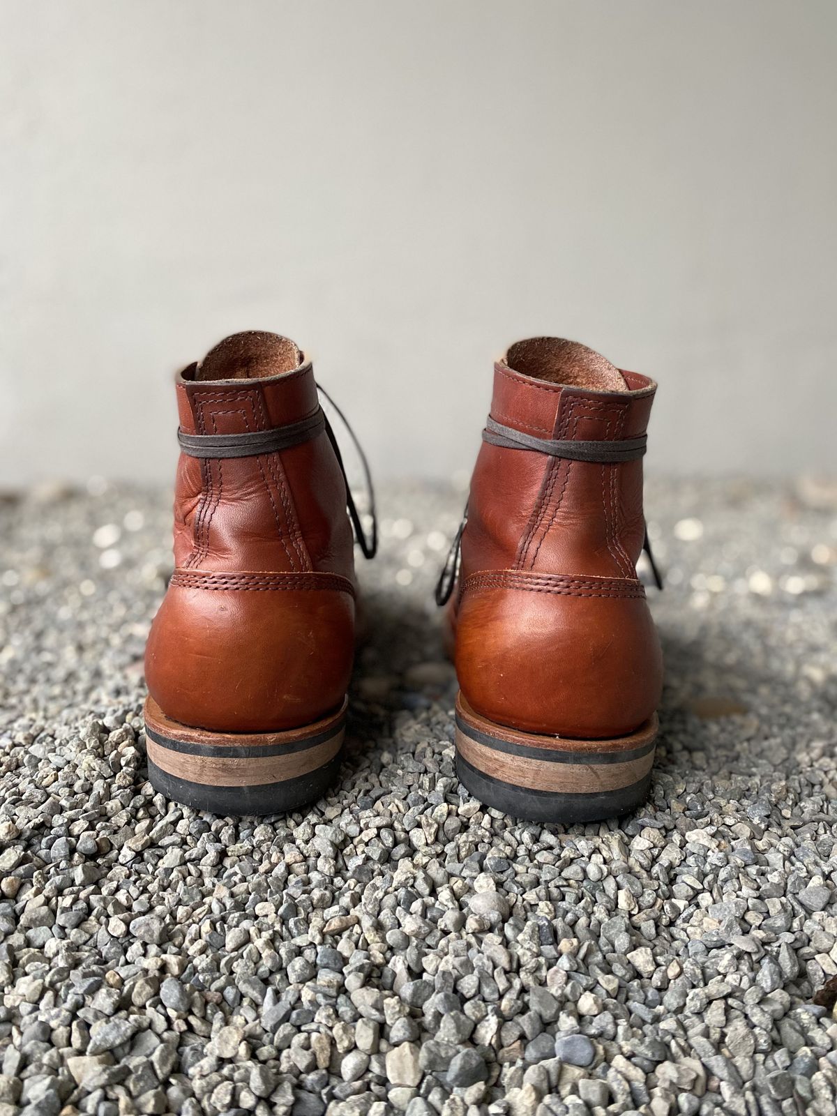 Photo by patinathunderdome on January 3, 2022 of the White's MP-Sherman Plain Toe in Wickett & Craig Red Latigo.