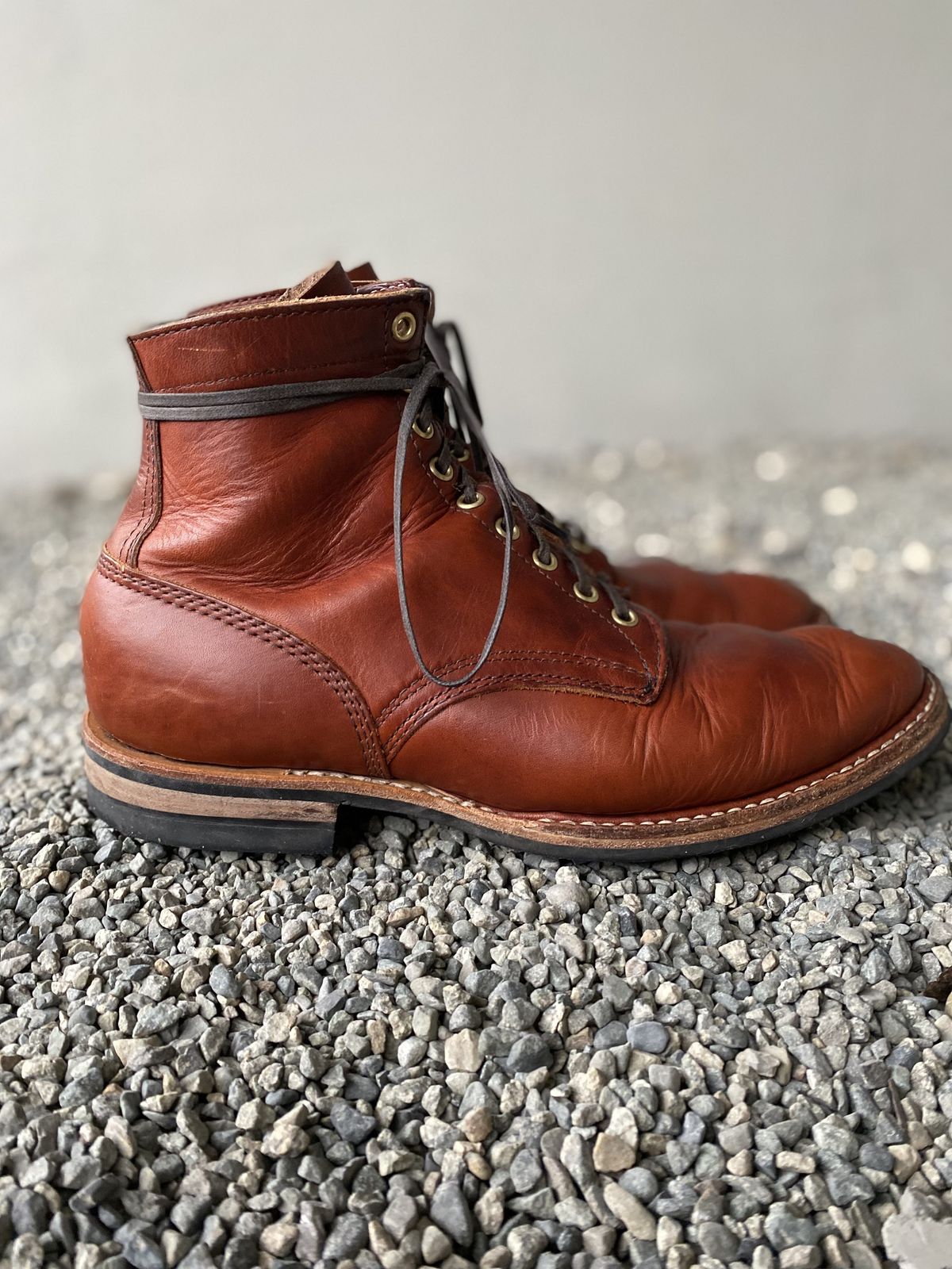 Photo by patinathunderdome on January 3, 2022 of the White's MP-Sherman Plain Toe in Wickett & Craig Red Latigo.