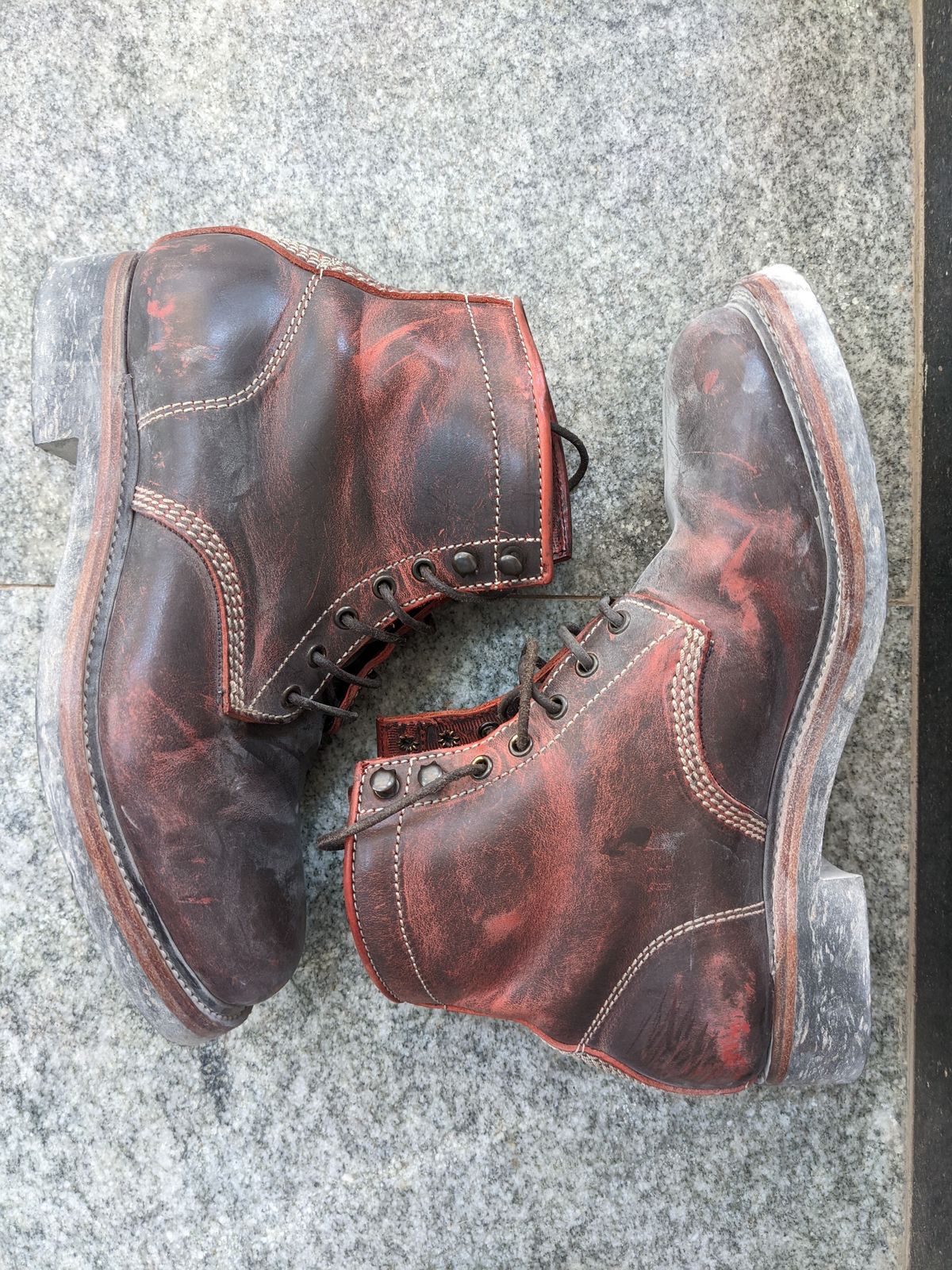 Photo by patinathunderdome on April 5, 2022 of the Bridlen Iron Boot in Conceria Walpier Red Burro Ghost.