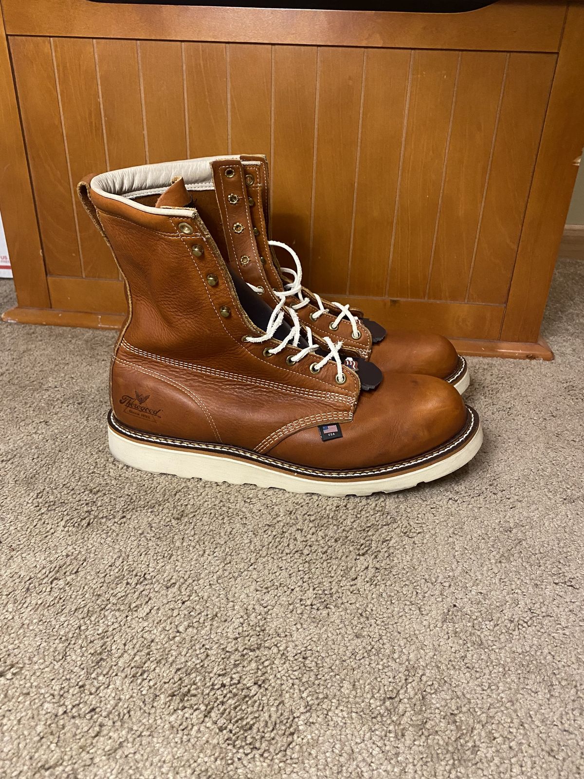 Photo by patinathunderdome on October 1, 2021 of the Thorogood 8" Plain Toe in Tobacco.