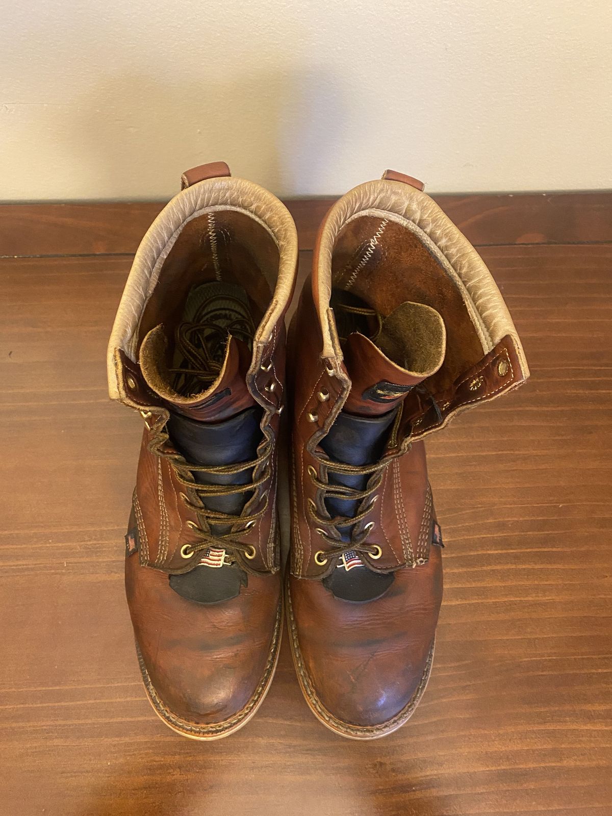 Photo by patinathunderdome on March 5, 2022 of the Thorogood 8" Plain Toe in Tobacco.