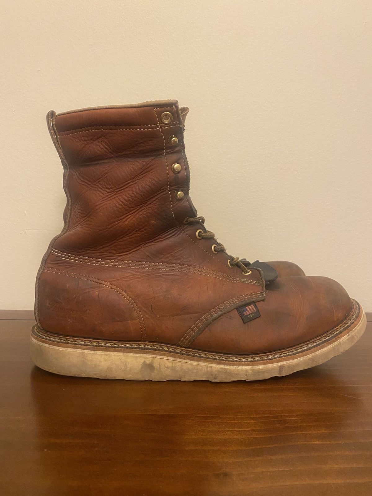 Photo by patinathunderdome on April 5, 2022 of the Thorogood 8" Plain Toe in Tobacco.