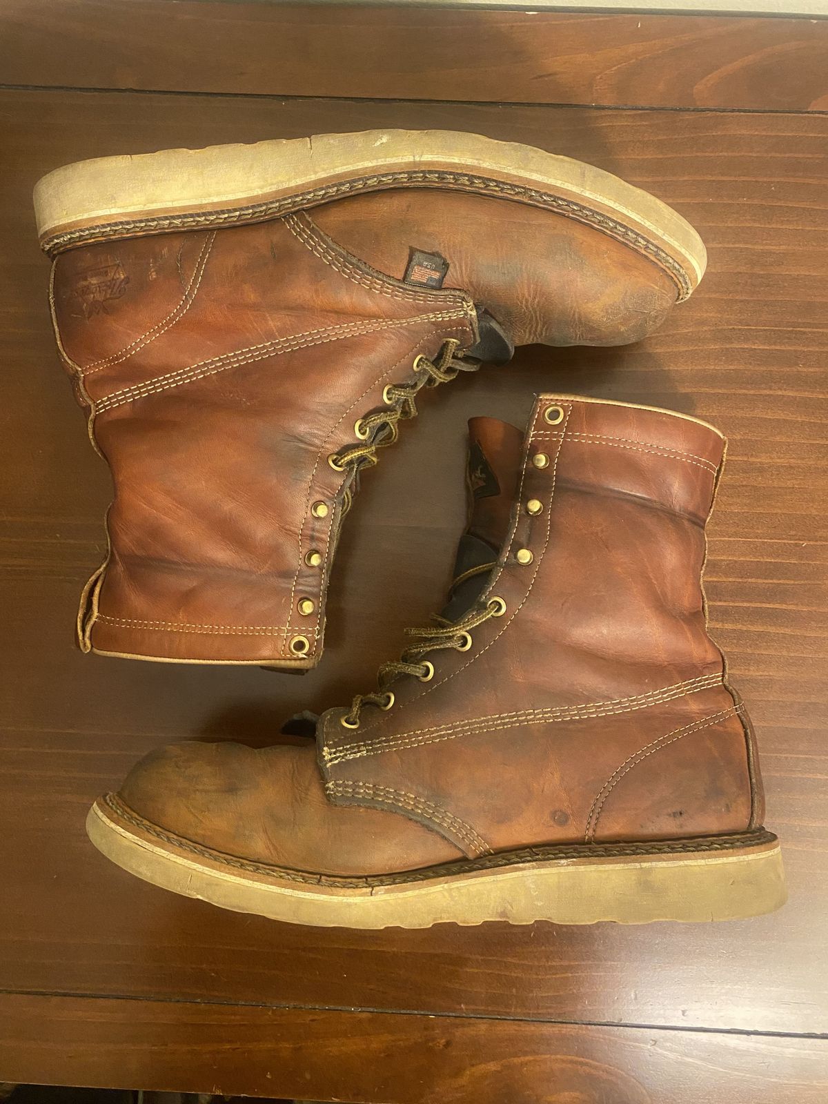 Photo by patinathunderdome on April 5, 2022 of the Thorogood 8" Plain Toe in Tobacco.