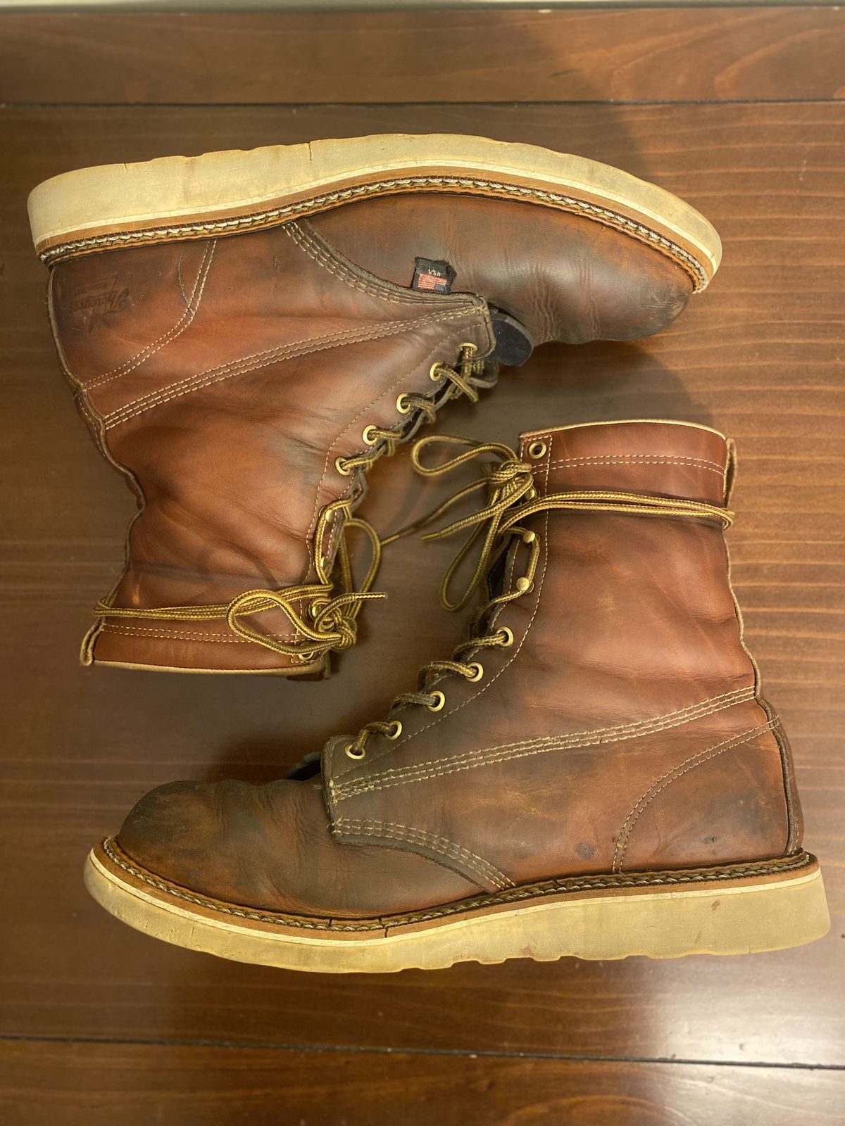 Photo by patinathunderdome on May 6, 2022 of the Thorogood 8" Plain Toe in Tobacco.