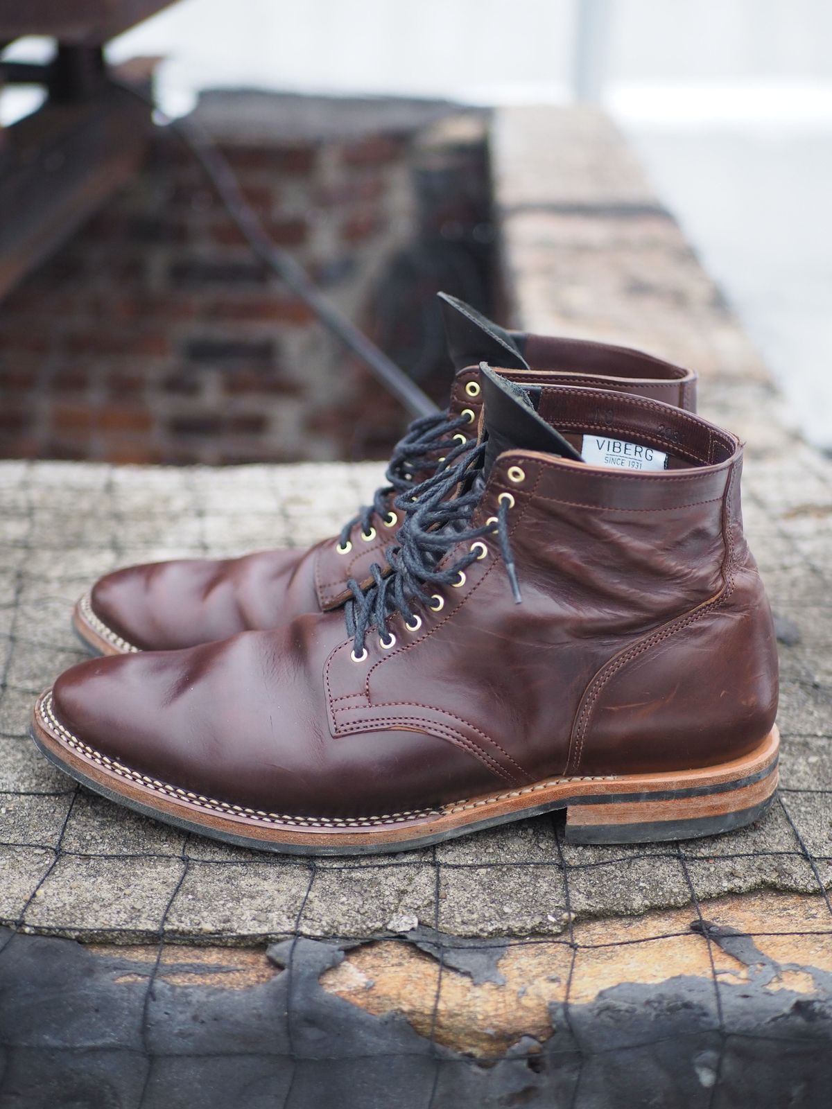 Photo by patinathunderdome on February 3, 2022 of the Viberg Service Boot in Maryam Brown Horsebutt.