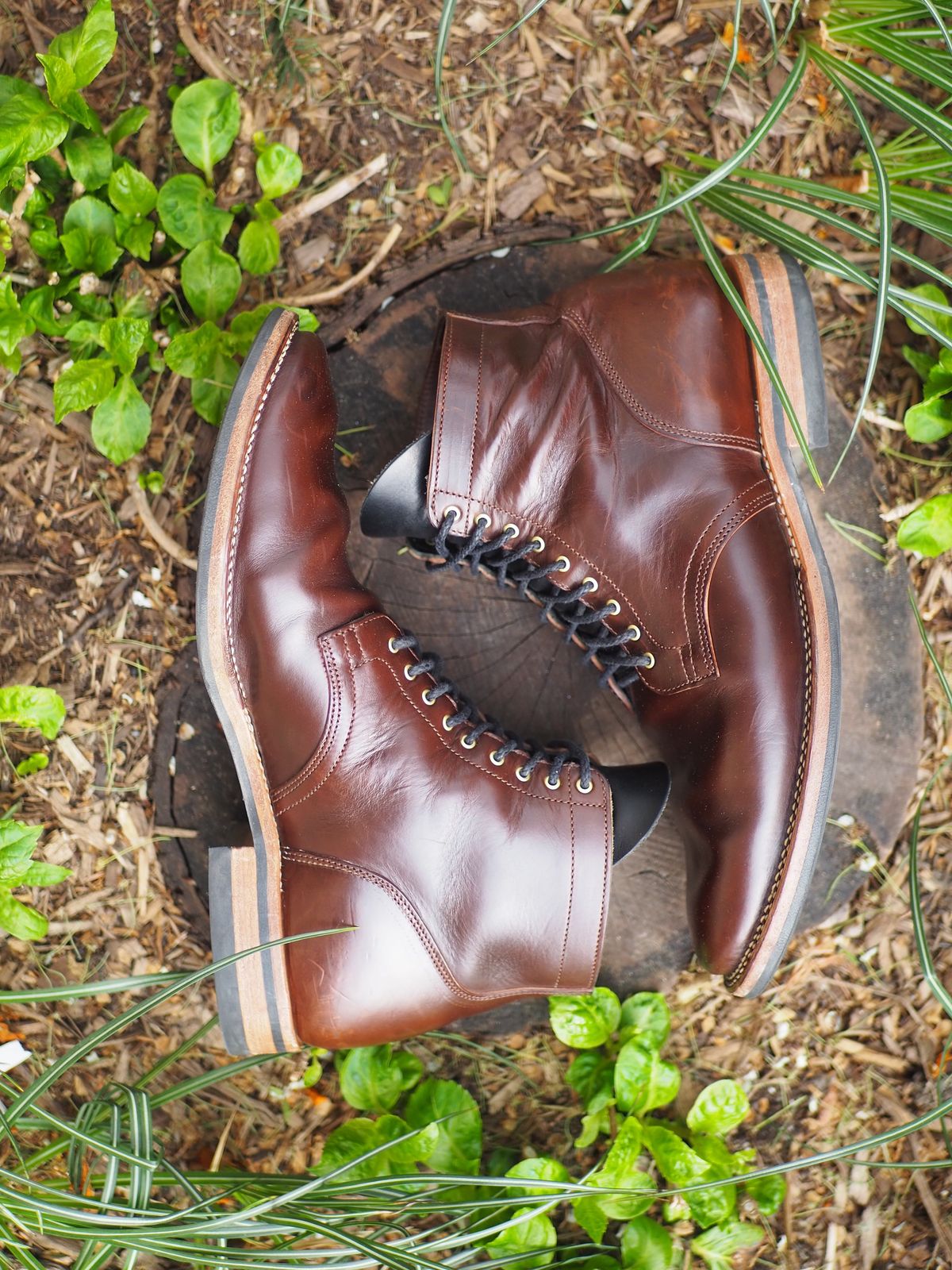 Photo by patinathunderdome on May 3, 2022 of the Viberg Service Boot in Maryam Brown Horsebutt.