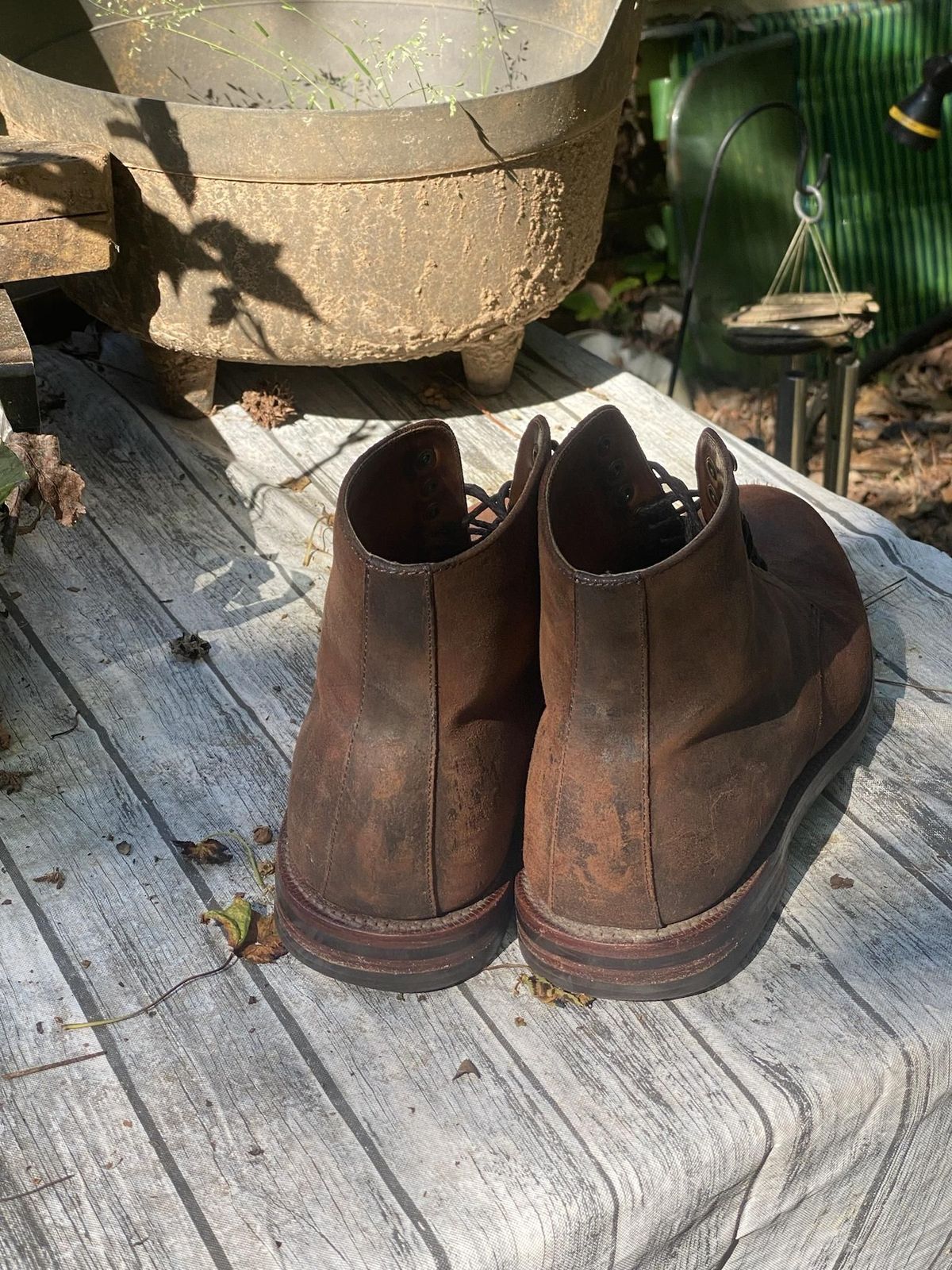 Photo by patinathunderdome on May 3, 2022 of the Grant Stone Edward Boot in C.F. Stead Tobacco Waxy Commander Suede.