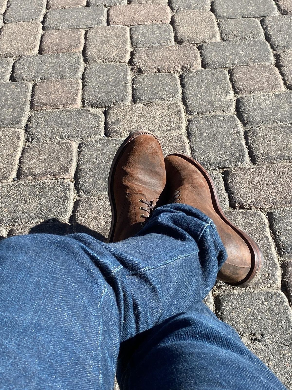 Photo by patinathunderdome on May 3, 2022 of the Grant Stone Edward Boot in C.F. Stead Tobacco Waxy Commander Suede.