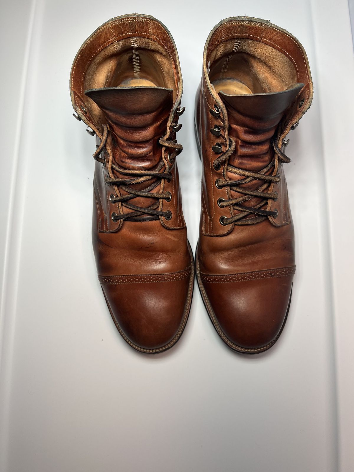 Photo by patinathunderdome on April 6, 2022 of the Viberg Service Boot in Maryam Used Cuoio Vitello Calf.