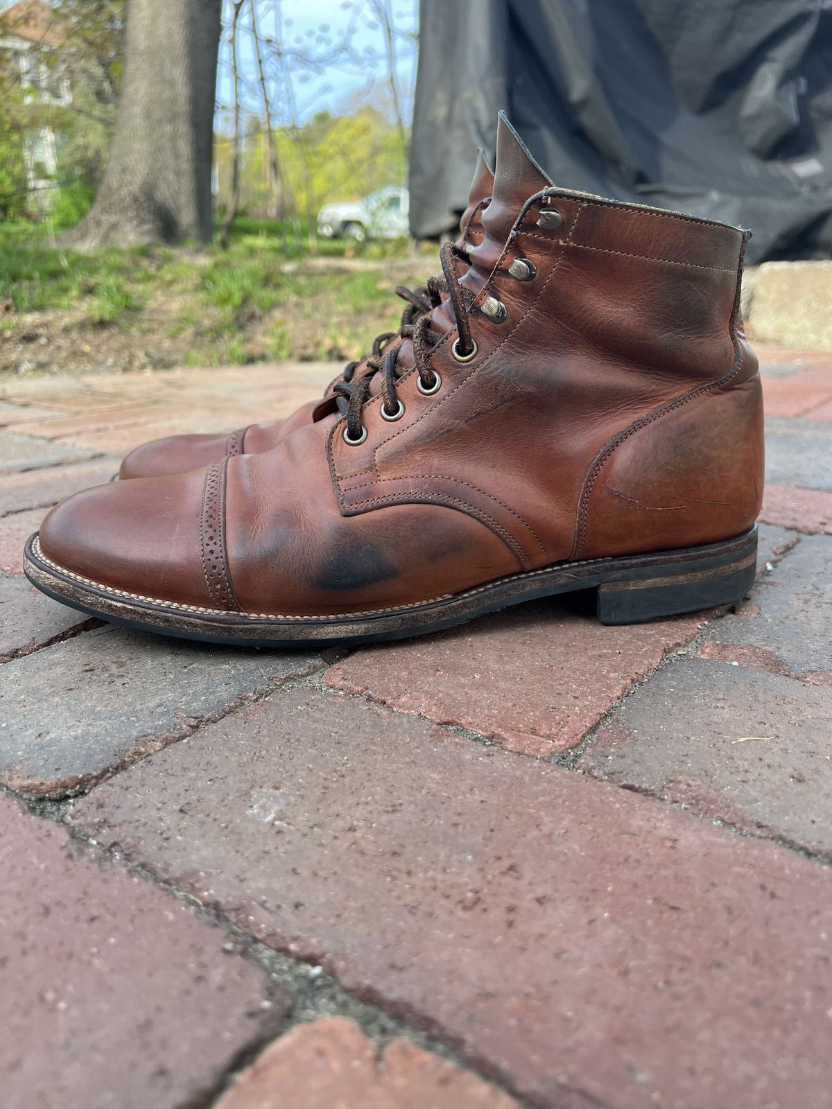 Photo by patinathunderdome on May 6, 2022 of the Viberg Service Boot in Maryam Used Cuoio Vitello Calf.