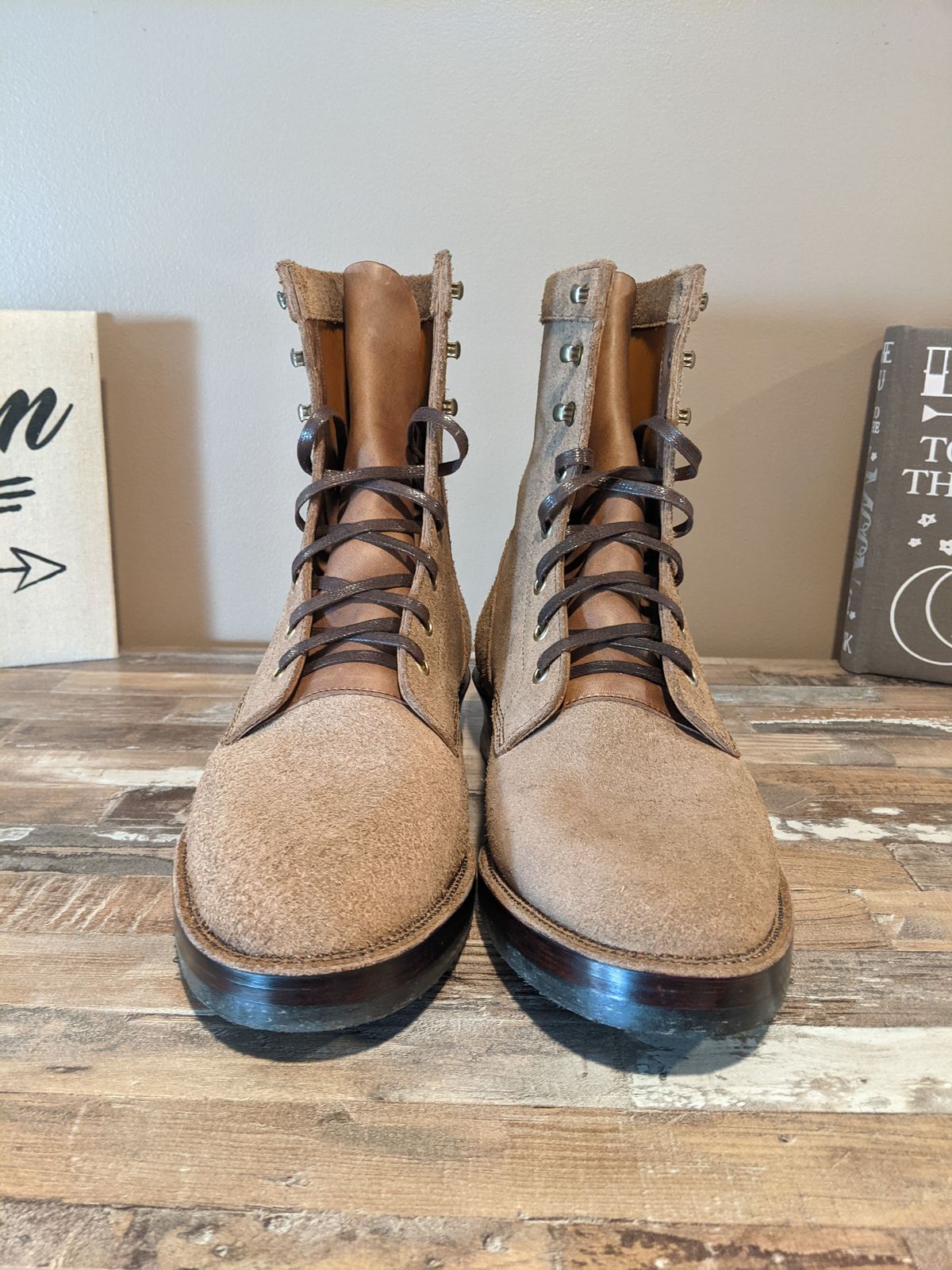 Photo by patinathunderdome on October 1, 2021 of the Imperium Mighty in Horween Natural Chromexcel Roughout.