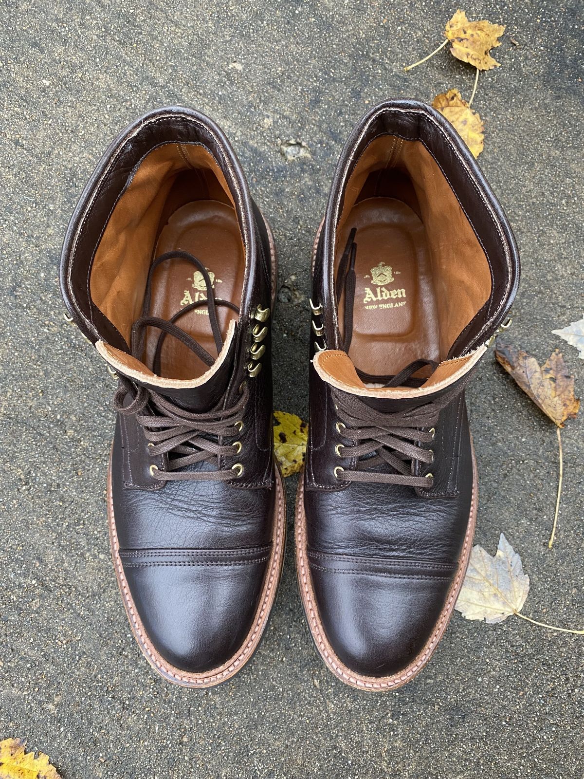 Photo by patinathunderdome on November 3, 2021 of the Alden x Stitchdown Stitchup 2.0 in Horween Arabica Lux Calfskin.