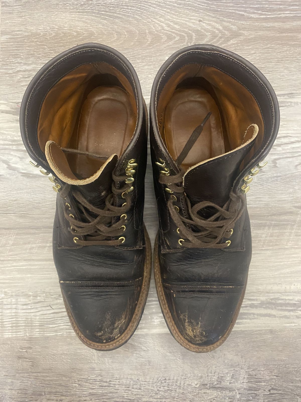 Photo by patinathunderdome on January 6, 2022 of the Alden x Stitchdown Stitchup 2.0 in Horween Arabica Lux Calfskin.
