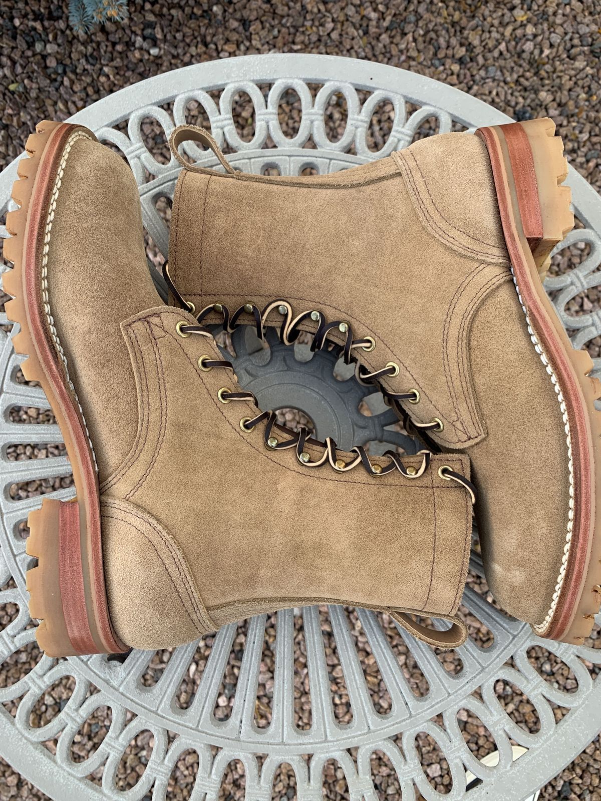 Photo by patinathunderdome on November 1, 2021 of the Nicks Overlander in Seidel Tan Teton Roughout.