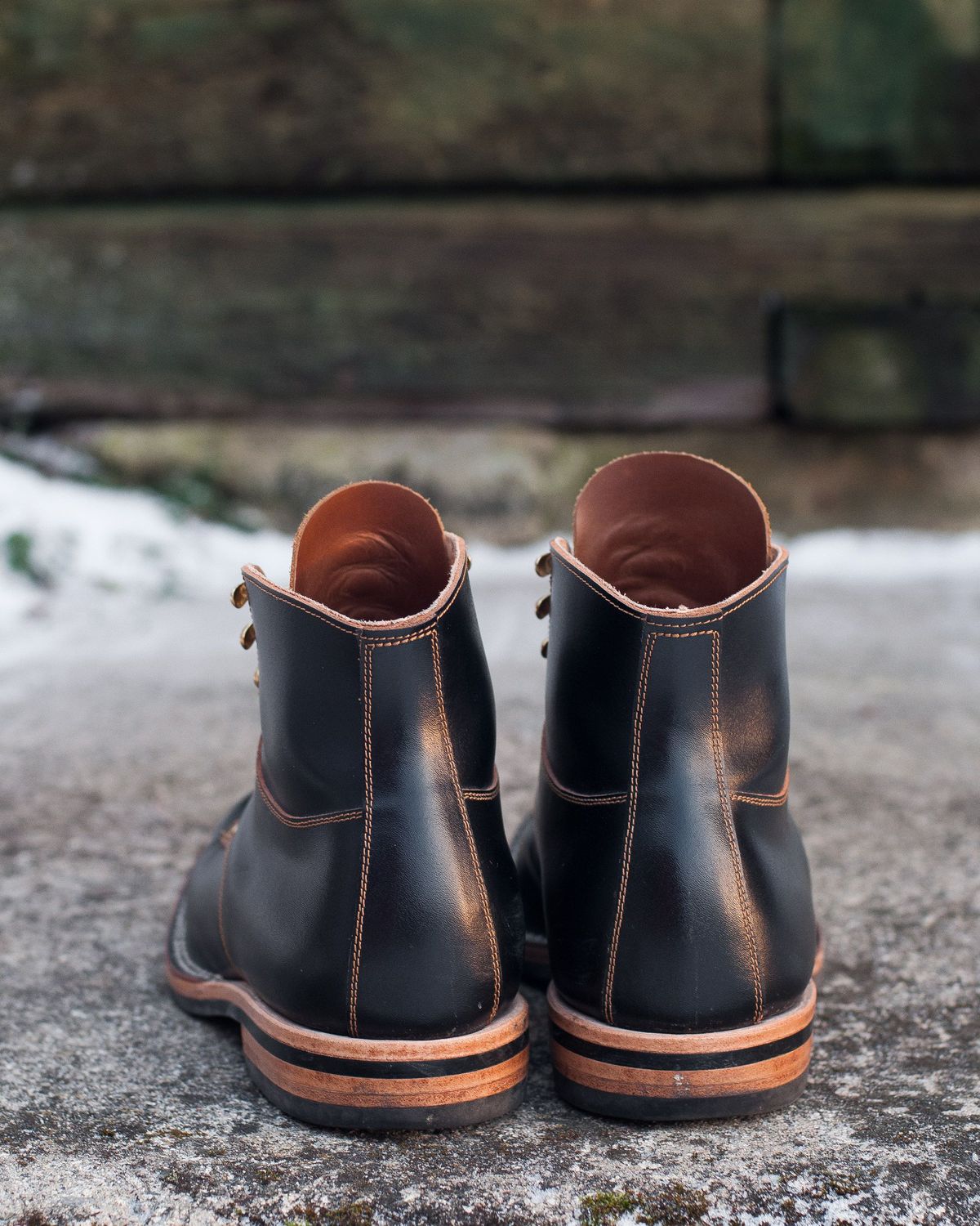 Photo by patinathunderdome on December 2, 2021 of the Østmo Type I in Black Veg-Tanned Shoulder.