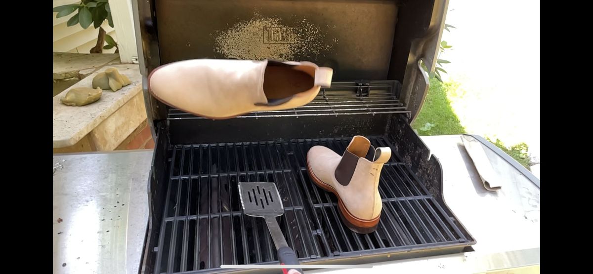 Photo by patinathunderdome on October 3, 2021 of the Benzein The Seventh Chelsea Boot in Conceria Cloe Crust Shell Cordovan.