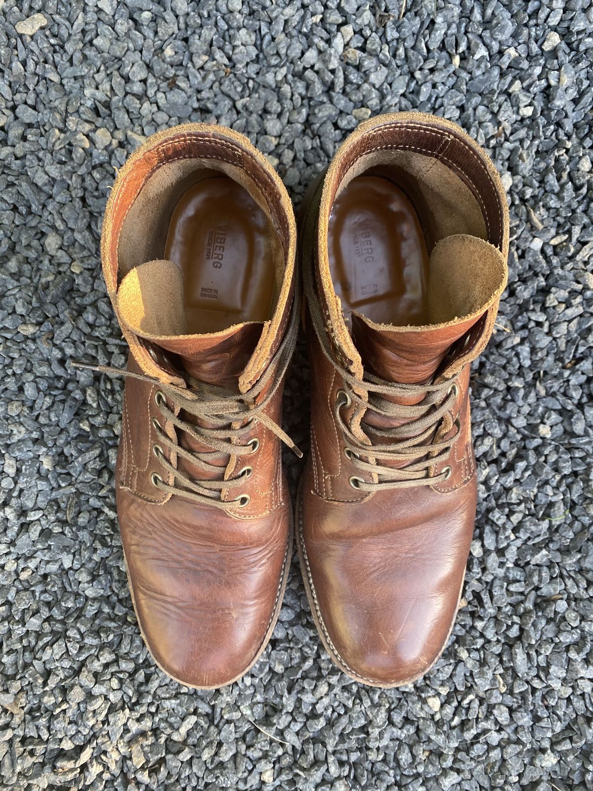 Photo by patinathunderdome on November 4, 2021 of the Viberg Service Boot in Horween Dark Rubber Dublin.