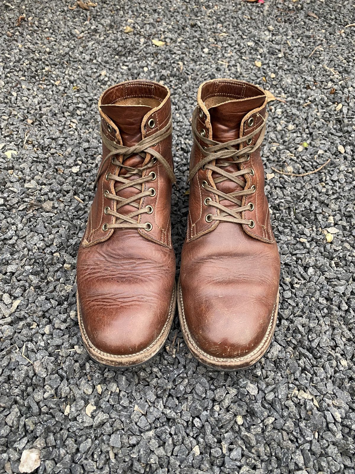 Photo by patinathunderdome on January 6, 2022 of the Viberg Service Boot in Horween Dark Rubber Dublin.