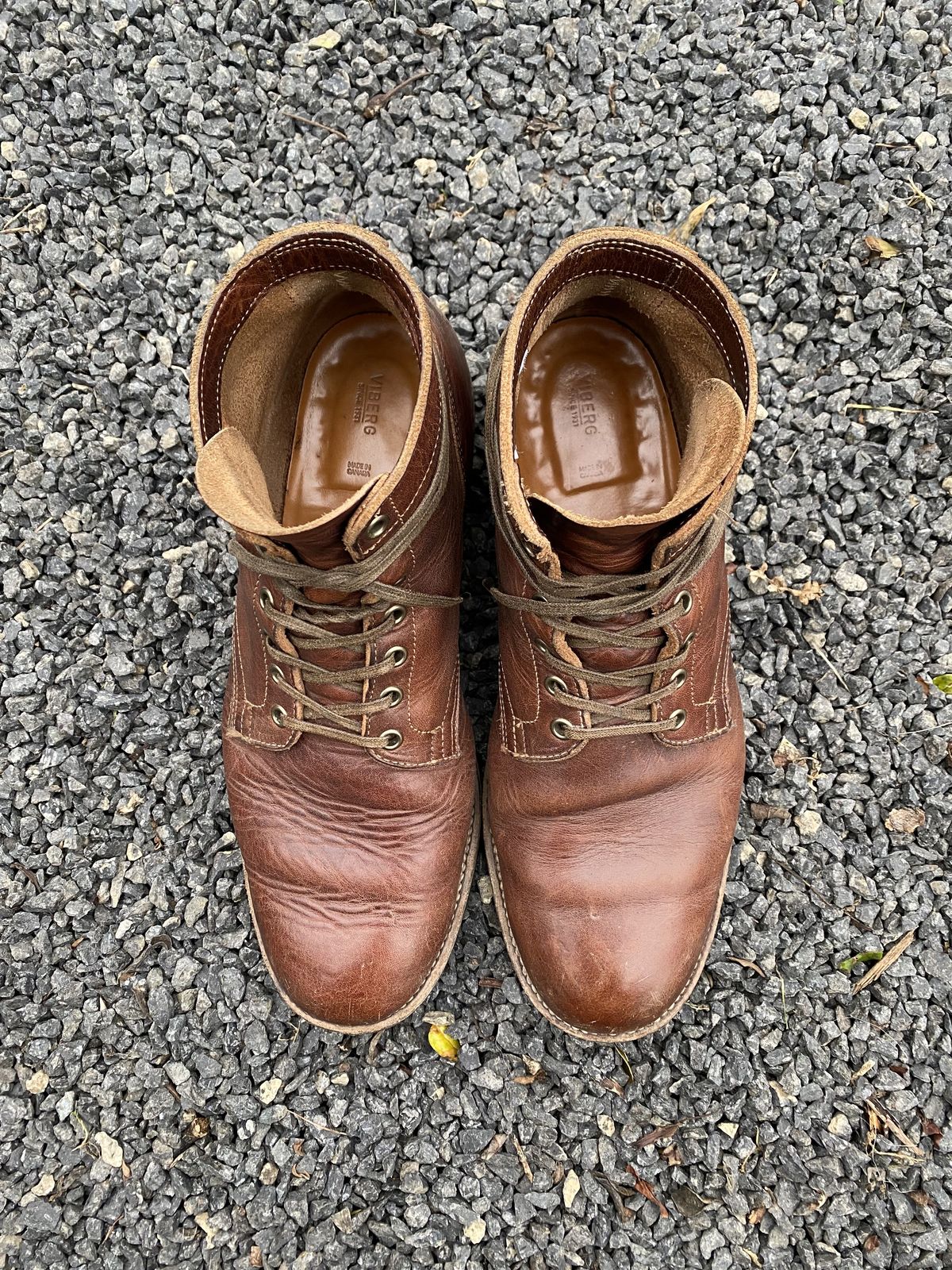 Photo by patinathunderdome on January 6, 2022 of the Viberg Service Boot in Horween Dark Rubber Dublin.