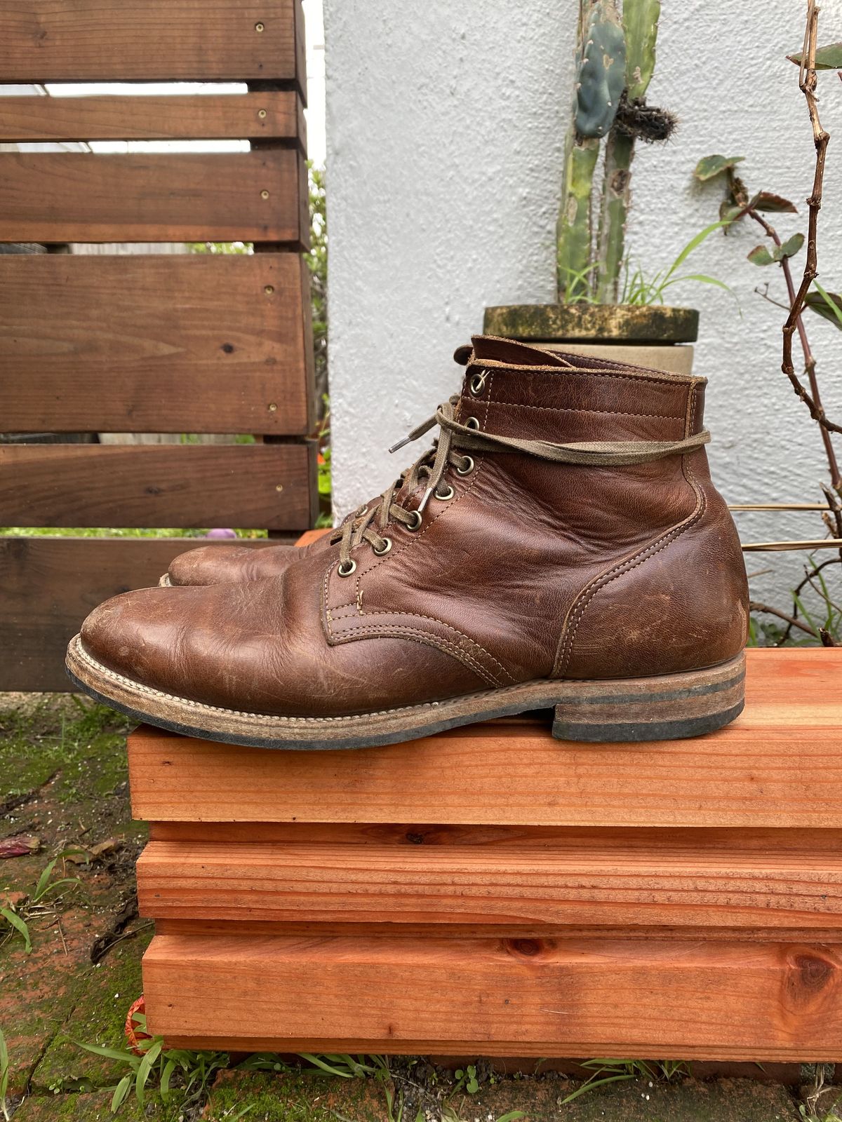 Photo by patinathunderdome on February 6, 2022 of the Viberg Service Boot in Horween Dark Rubber Dublin.