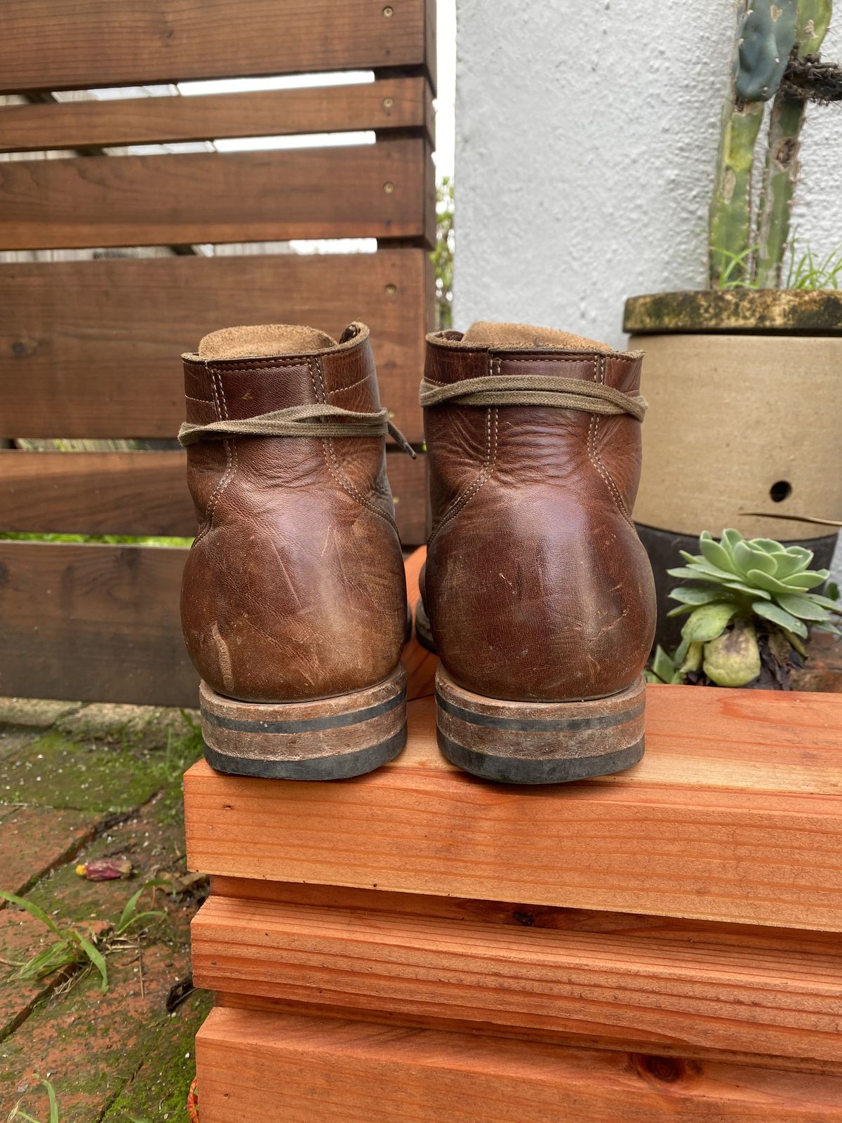 Photo by patinathunderdome on February 6, 2022 of the Viberg Service Boot in Horween Dark Rubber Dublin.