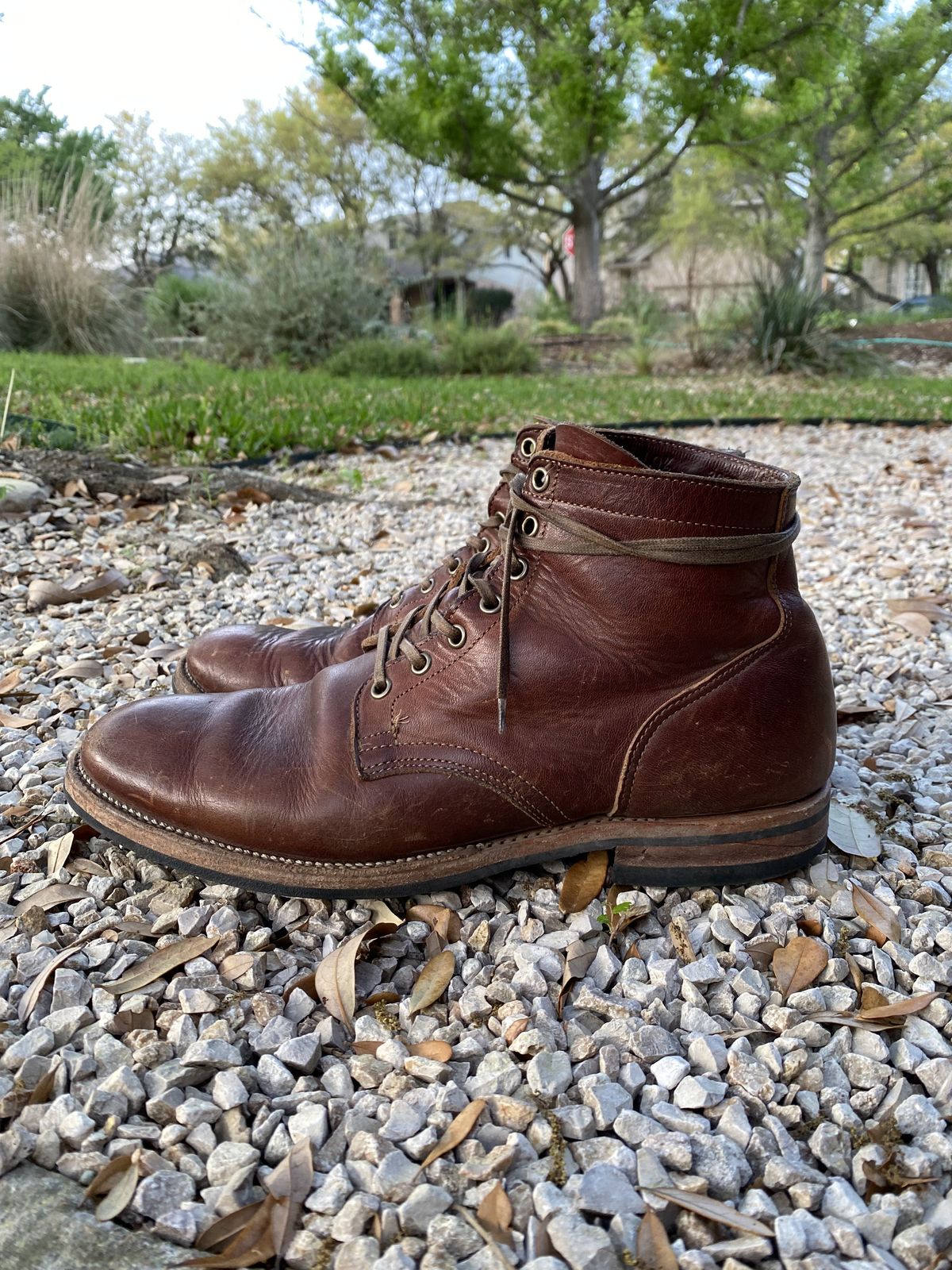 Photo by patinathunderdome on April 6, 2022 of the Viberg Service Boot in Horween Dark Rubber Dublin.