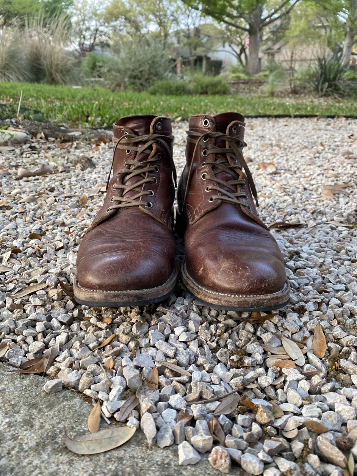 Photo by patinathunderdome on April 6, 2022 of the Viberg Service Boot in Horween Dark Rubber Dublin.