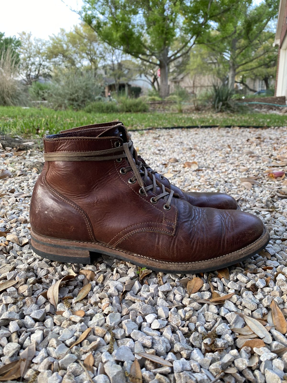 Photo by patinathunderdome on April 6, 2022 of the Viberg Service Boot in Horween Dark Rubber Dublin.