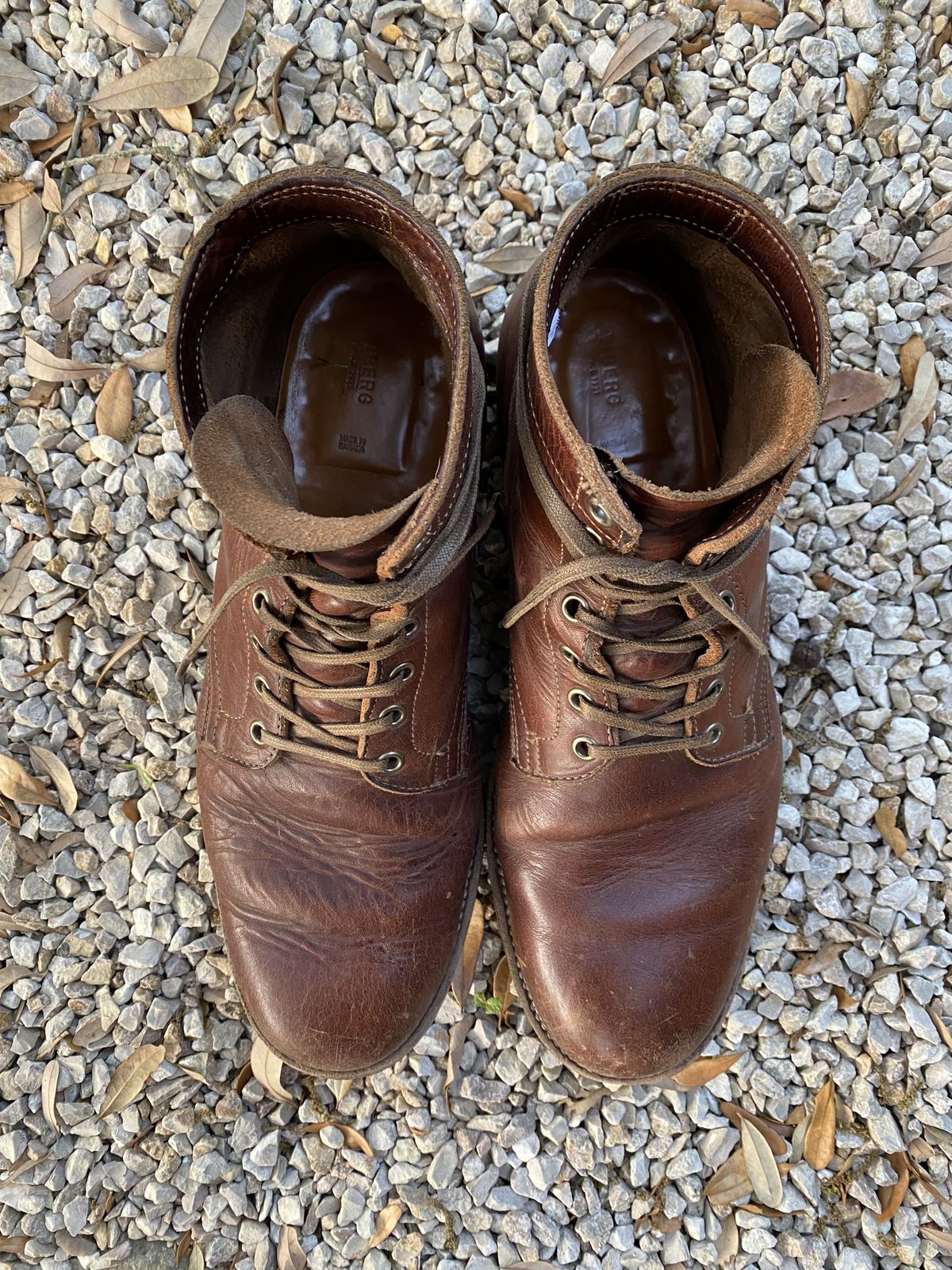 Photo by patinathunderdome on April 6, 2022 of the Viberg Service Boot in Horween Dark Rubber Dublin.