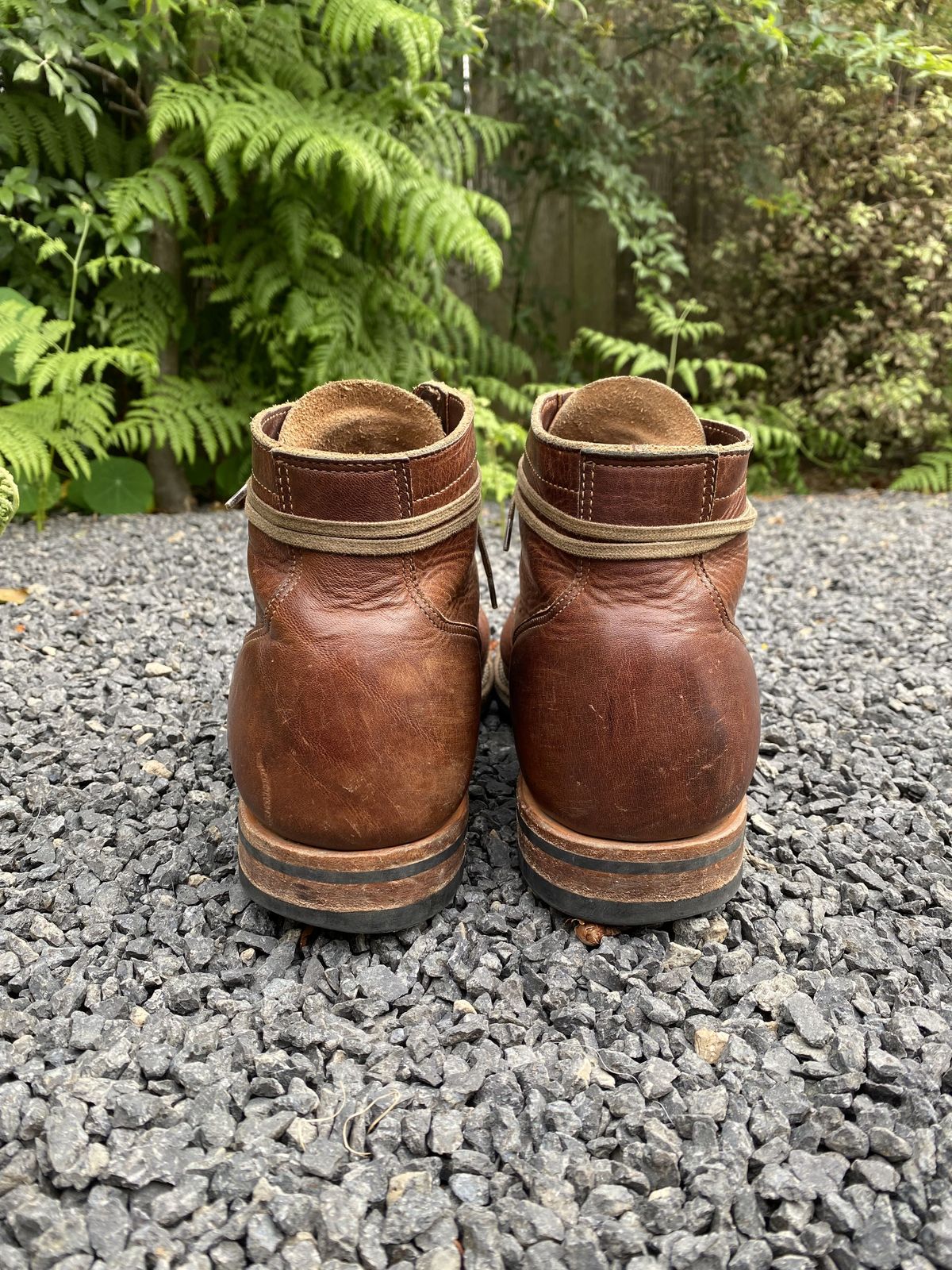 Photo by patinathunderdome on May 6, 2022 of the Viberg Service Boot in Horween Dark Rubber Dublin.