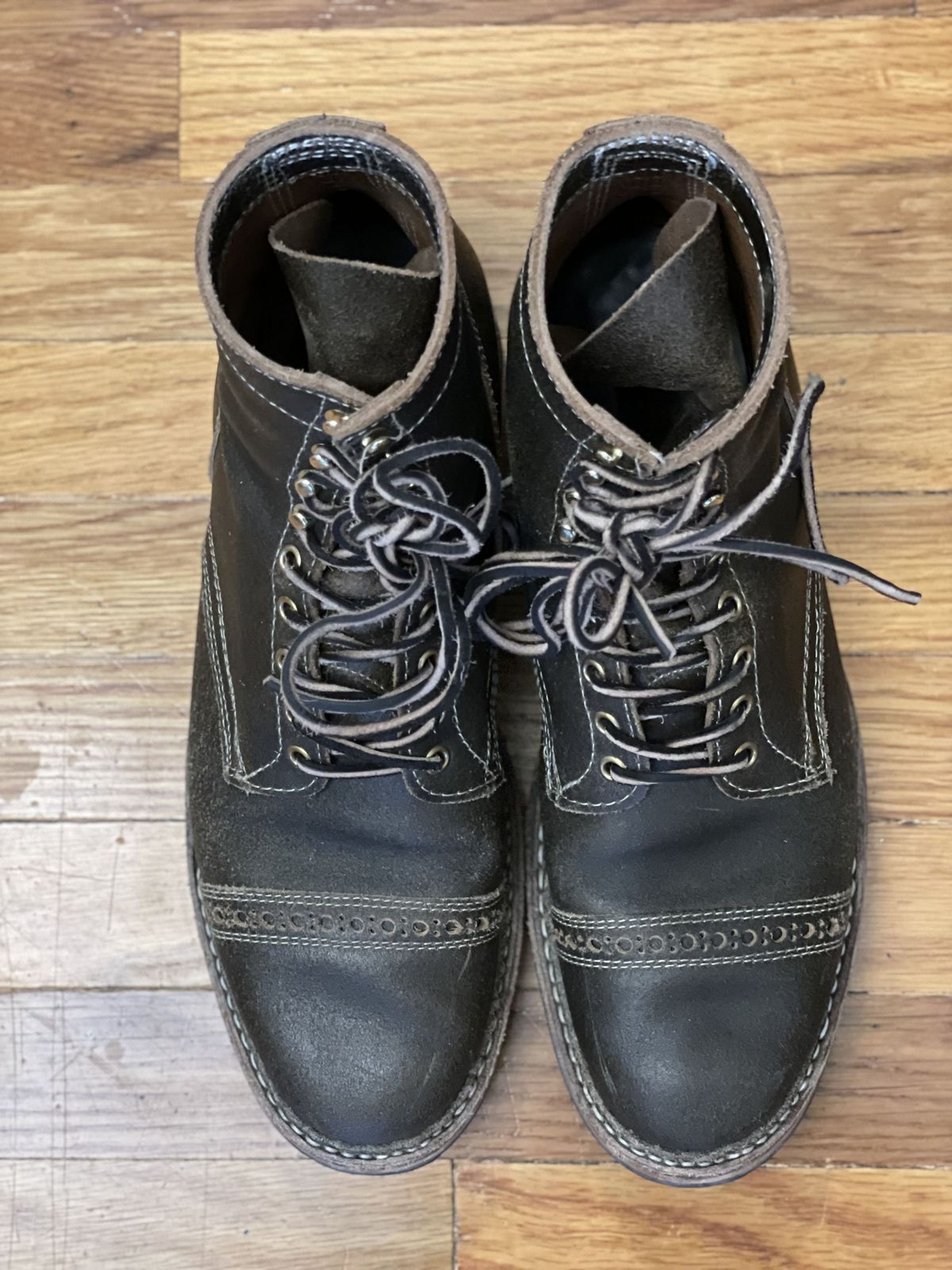 Photo by patinathunderdome on November 5, 2021 of the White's MP-M1TC in Horween Olive Waxed Flesh.